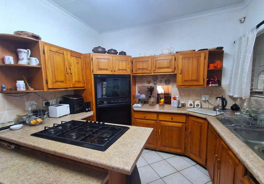 3 Bedroom Property for Sale in Ifafi North West